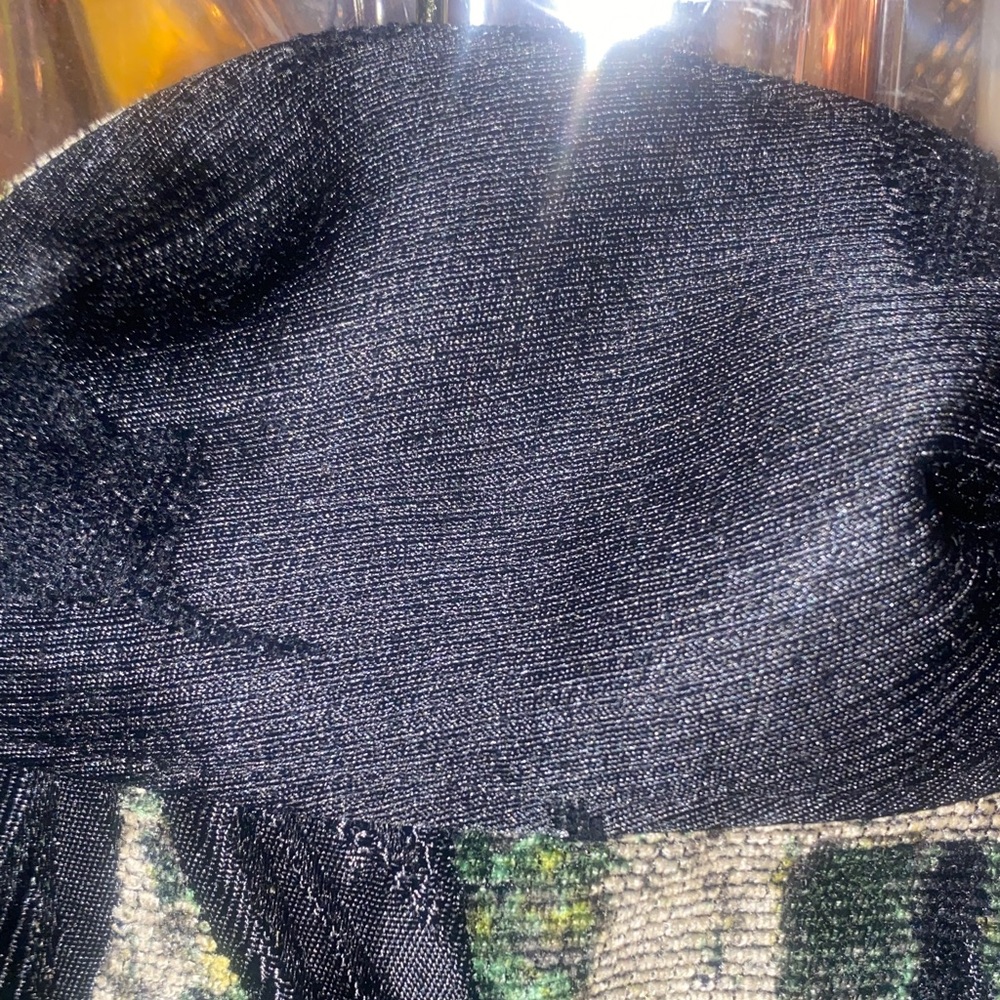 Vintage 90s Reversi Textured Floral Appliqué Sleeveless Vest in Black and Olive - Picture 8 of 10